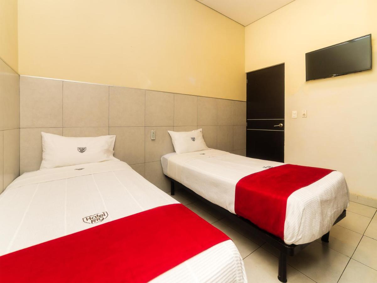 Río Hotel 2*