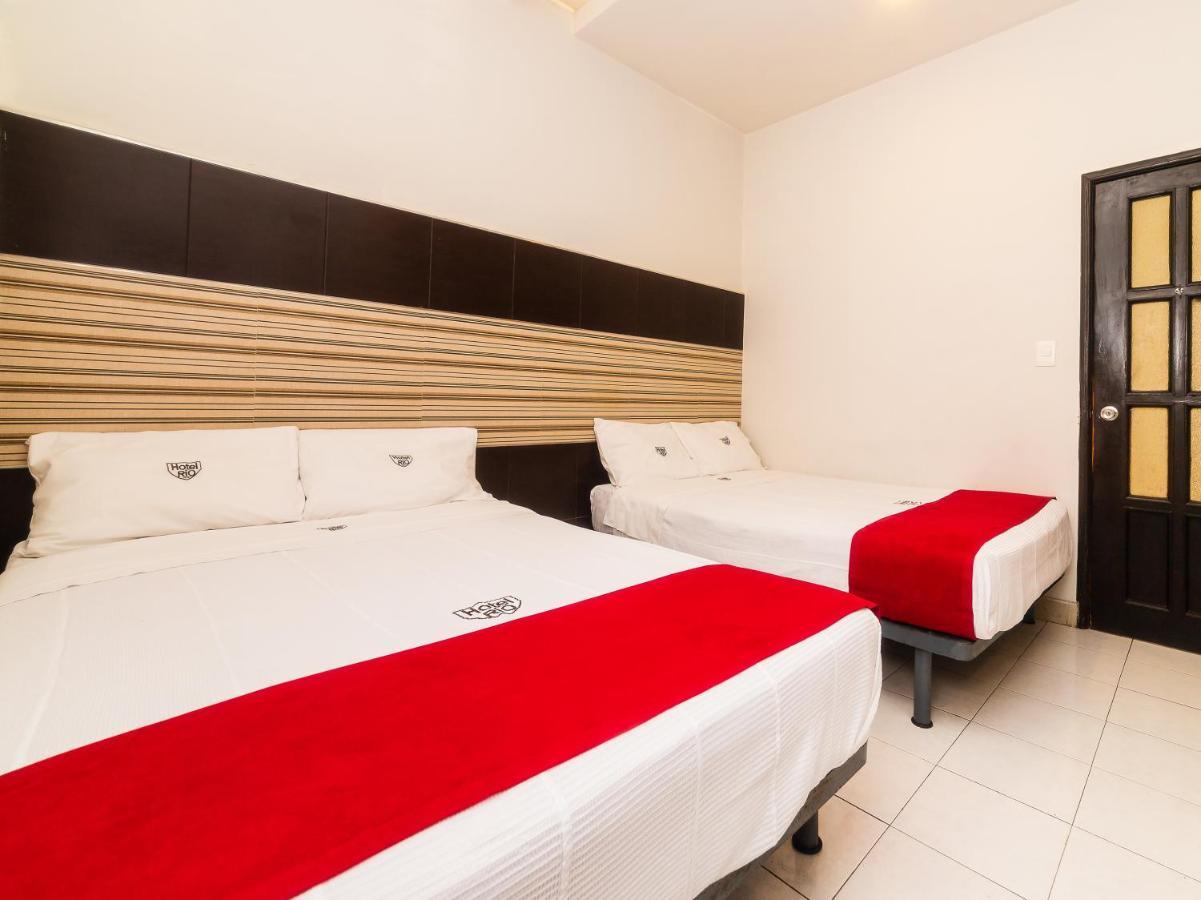 Río Hotel 2*